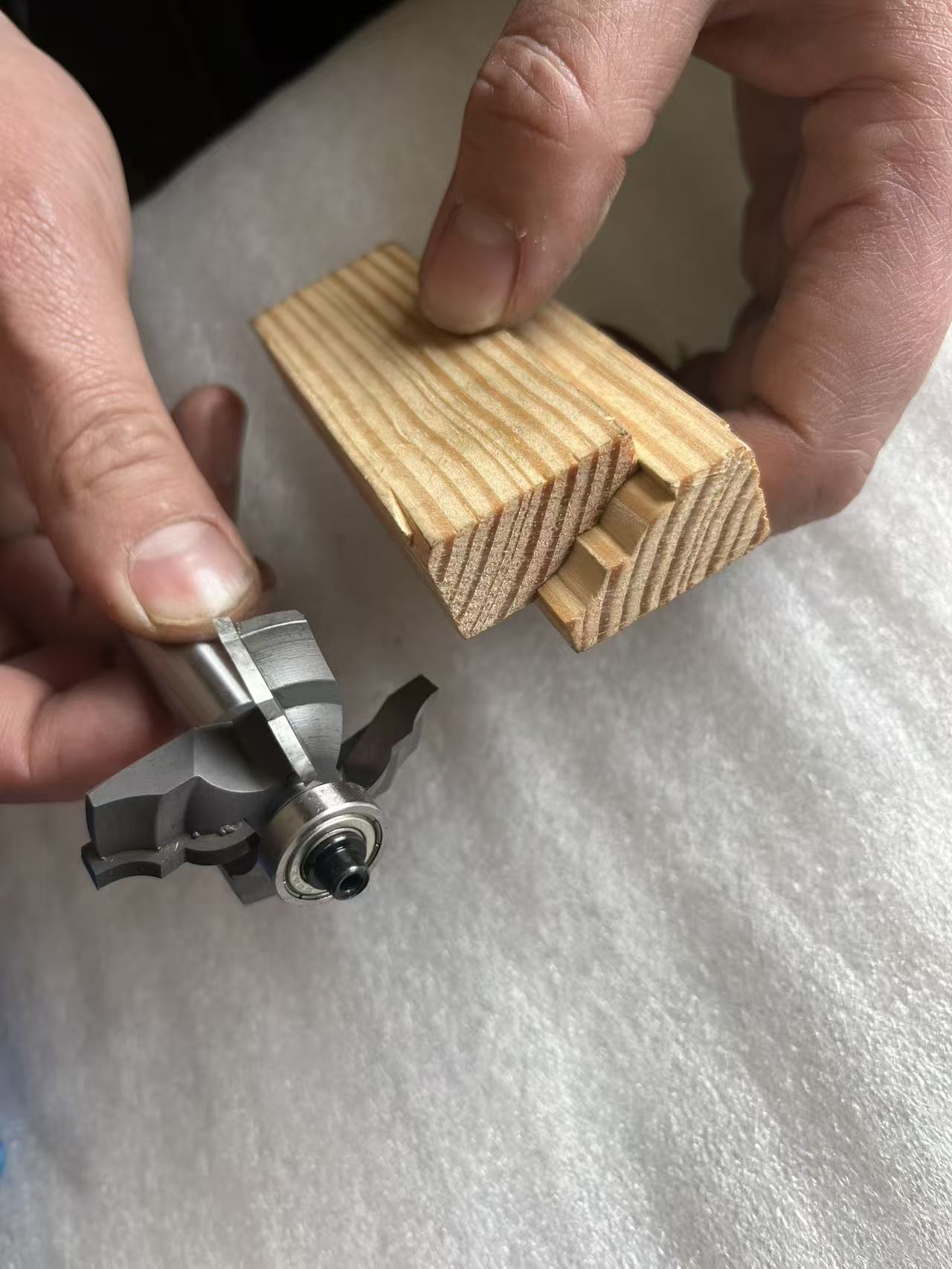 Fraise à rainurer 2-en-1 à 4 c - Baseboard Molding Trim avis et prix